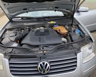 VW Volkswagen Passat Variant 2.5 V6 TDI 4motion Comfo Gebrauchtwagen
