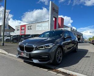 BMW BMW 118 i Sport Line Pano H&K Navi LED FINANZIERUN Gebrauchtwagen