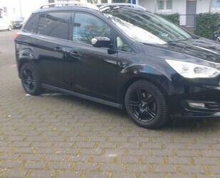 Ford Ford Grand C-Max 1,0 EcoBoost 92kW Cool & Connect. Gebrauchtwagen