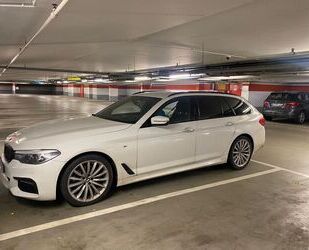 BMW BMW 520d Touring / M-Paket / 360 Kamera / AHK / 8- Gebrauchtwagen