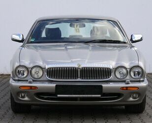 Jaguar Jaguar Daimler V8 Langversion 2 Jahre Garantie Gebrauchtwagen