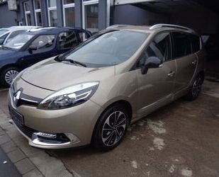Peugeot Renault Grand Scenic Bose Edition dCi 110 1. Hand 