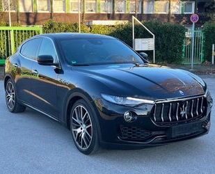 Maserati Maserati Levante Diesel 3.0 V6 / 44800KM /Vollauss Gebrauchtwagen