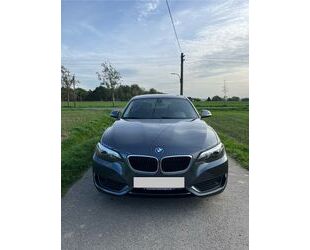 BMW BMW 220i Coupé -Scheckheftgepflegt,Schiebedach Gebrauchtwagen
