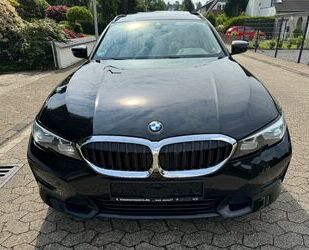BMW BMW 320 d SPORT-LINE LEDER PANORAMA NAVI LED SPOSI Gebrauchtwagen