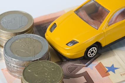 Versicherung für Auto berechnen - Auto, Geld, costs, Finanzen, Luxus, Heben, rent, Versicherung, Bezahlen, Lohn, Kaufen, Idee, Weiß, Ersparnisse, Steuern, EU Währung, Euro, Costs Of Living,.