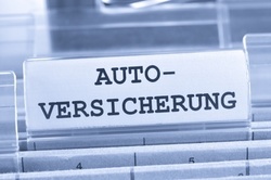 Günstige Autoversicherung vergleichen mit KFZ-Rechner Bild