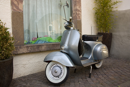 Vespa Gebraucht - italien nostalgie oldtimer piaggio roller schaufenster scooter vespa vespaclub.