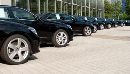 Autovermietung Mietwagen - absatz absetzen aluräder auto defekt erlös gebrauchtwagen händler karosserie kfz limousine luxus marktführer mieten mietwagen neuwagen pkw produktion reihe reparatur räder schwarz verkauf wiederverkauf.