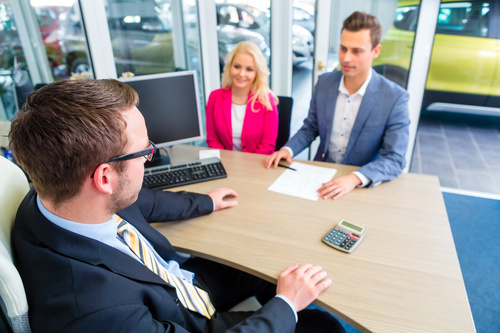 Nachfrage nach Leasing-Angeboten steigt - Leasing, Kauf, Vertrag, Autokauf, Beratung.