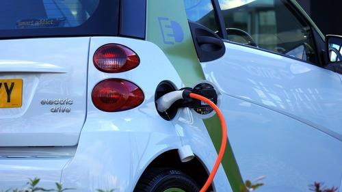 Freie Fahrt für die Elektrifizierung der Mobilität