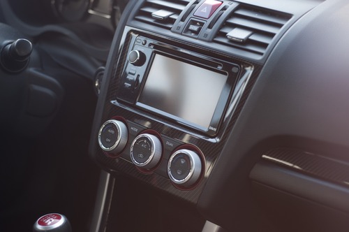 Smarte Autoradios: Was sie können und ermöglichen