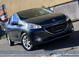 Peugeot 208 Style 1.2*SHZ*5trg*PDC*Klima*Blueto*Tempo* 