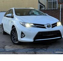 Toyota Auris Touring Sports