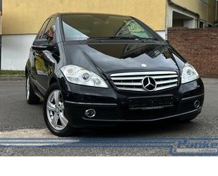 Mercedes-Benz A 180 CDI Avantgarde DPF Aut.*SHZ*PDC*Pano* Gebrauchtwagen