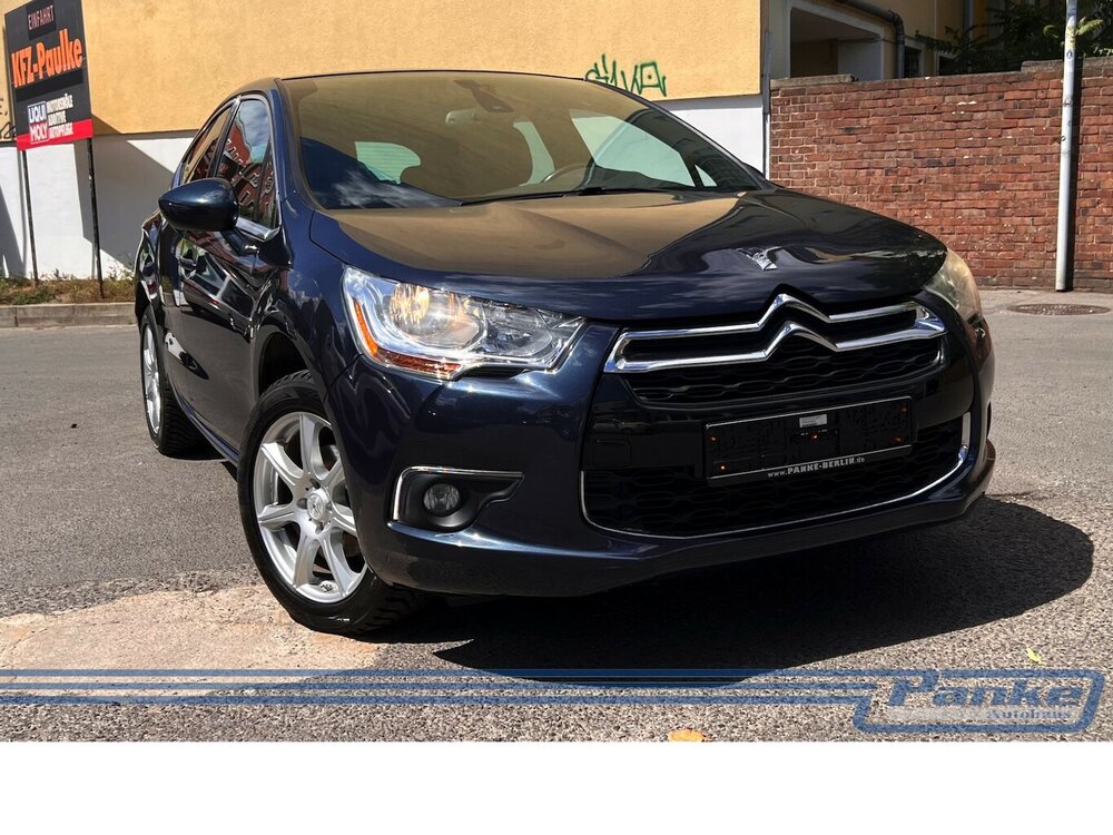 DS 4
