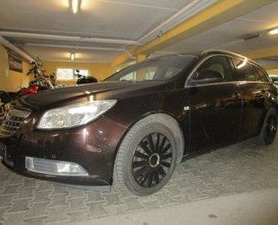 Opel Insignia Kombi 4x4 Gebrauchtwagen