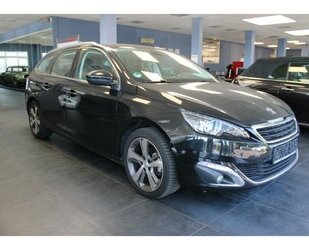Peugeot 308 SW PureTech 130 EAT6 Gebrauchtwagen