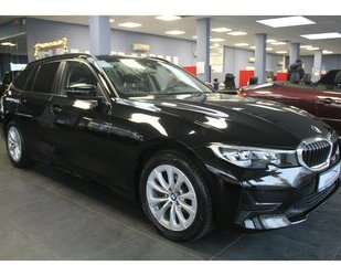 BMW 318 318i Touring Aut. Advantage 
