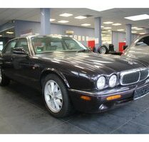 Jaguar XJ8