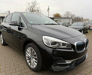 BMW 225 Active Tourer xe Luxury Line/Leder/Panorama 
