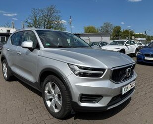 Volvo XC40 2.0 D4 Momentum AWD/Top Gebrauchtwagen