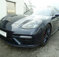 Porsche Panamera Turbo Sport Turismo