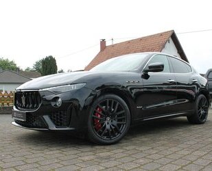 Maserati Levante GranSport Q4 21´´ Gebrauchtwagen