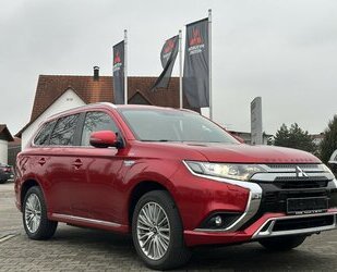 Mitsubishi Outlander PHEV Basis Spirit 4WD / Diamant Paket 
