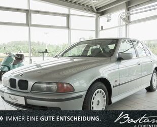 BMW 520i KLIMAAUTOMATIK/SOMMERREIFEN NEU/33 T KM Gebrauchtwagen