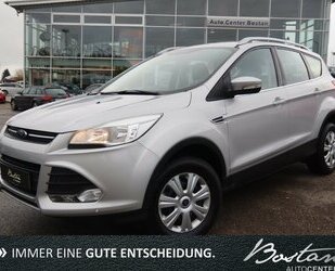 Ford Kuga 1.5/SCHECKHEFT GEPFLEGT/PARKSENSOREN Gebrauchtwagen