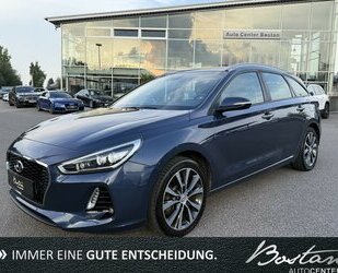 Hyundai i30 1.6 CRDI/AUTOMATIK/KAMERA/NAVI/PARKSENSOR Gebrauchtwagen