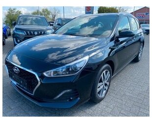 Hyundai i30 cw Trend*FunktionsP*SHZ*Klima*PDC* Gebrauchtwagen