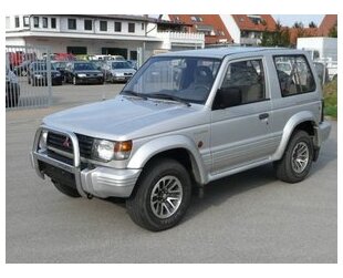 Mitsubishi Pajero 2.5 TD GLS Gebrauchtwagen