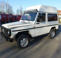 Mercedes-Benz G 230