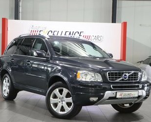 Volvo XC90 D5 AWD MOMENTUM GEARTRONIC / 7-SITZER / Gebrauchtwagen