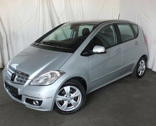 Mercedes-Benz A 150 AUTOTRONIC NAVI TEMPOMAT KLIMAANLAGE Gebrauchtwagen