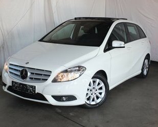 Mercedes-Benz B 200 AUTOMATIC 7-G PARKASSISTENT PANORAMADACH Gebrauchtwagen