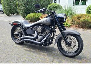 Harley Davidson Night Train FXSTB seit Komplettumbau 500 KM Gebrauchtwagen