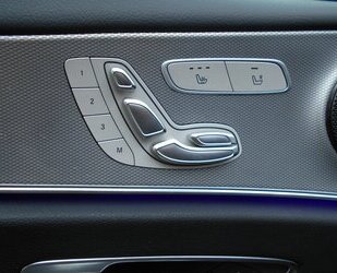 Mercedes-Benz E 300 EQ AVANTGARDE V-Leder Memory HUD Lenk.heiz. Gebrauchtwagen
