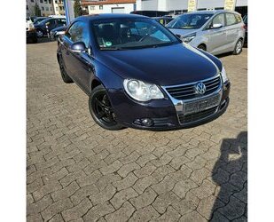 VW Eos 2.0i Individual TÜV 7.26 LEDER PANO KLIMAAUTOM Gebrauchtwagen