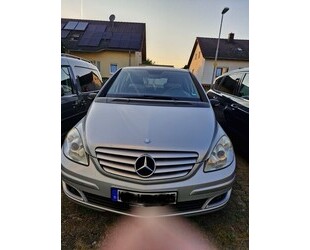 Mercedes-Benz B 180 Gebrauchtwagen