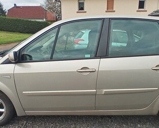 Renault Megane Scenic Gebrauchtwagen