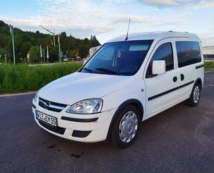 Opel Combo Tour Gebrauchtwagen
