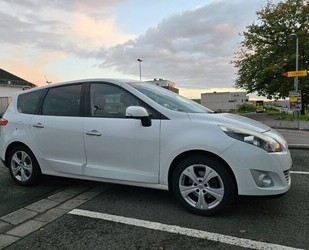 Renault Grand Scenic Gebrauchtwagen