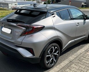 Toyota C-HR Hybrid Gebrauchtwagen