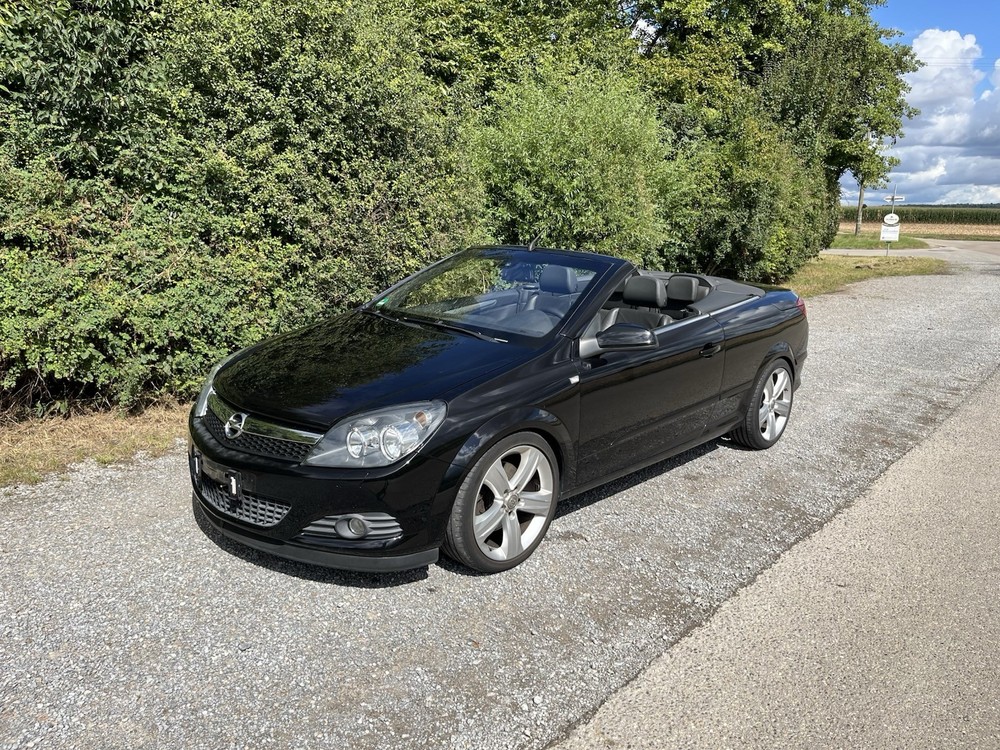 Astra Twintop