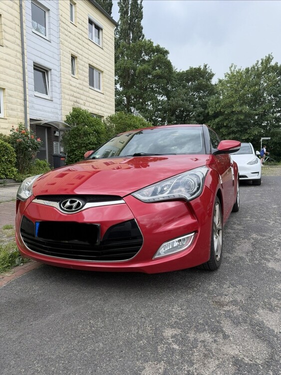 Veloster