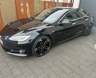 Tesla Model S Gebrauchtwagen