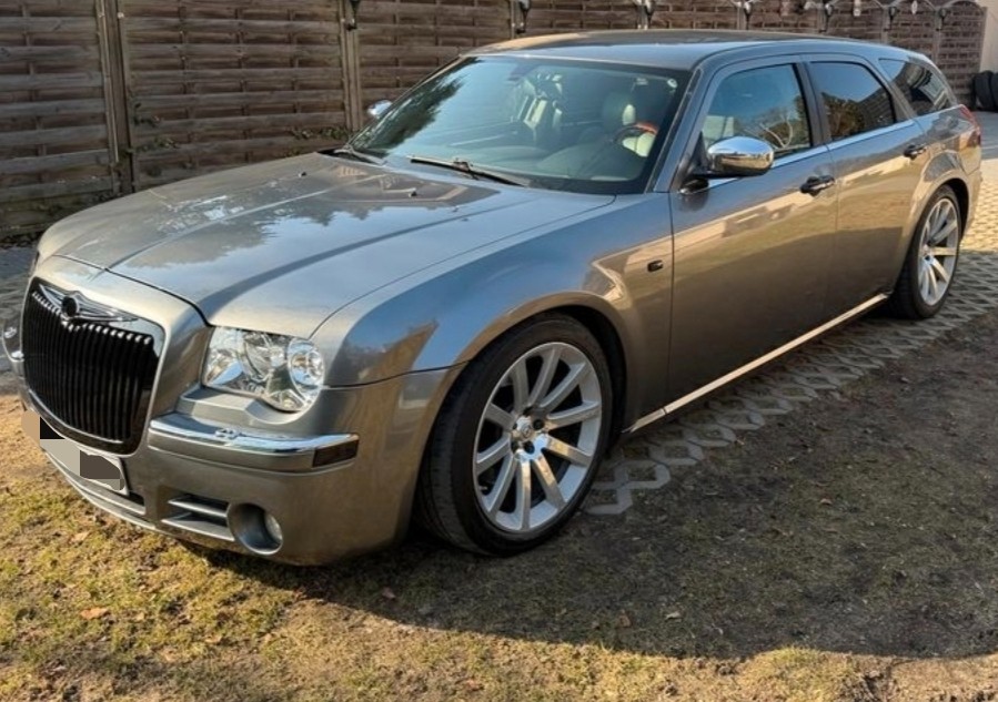 300C
